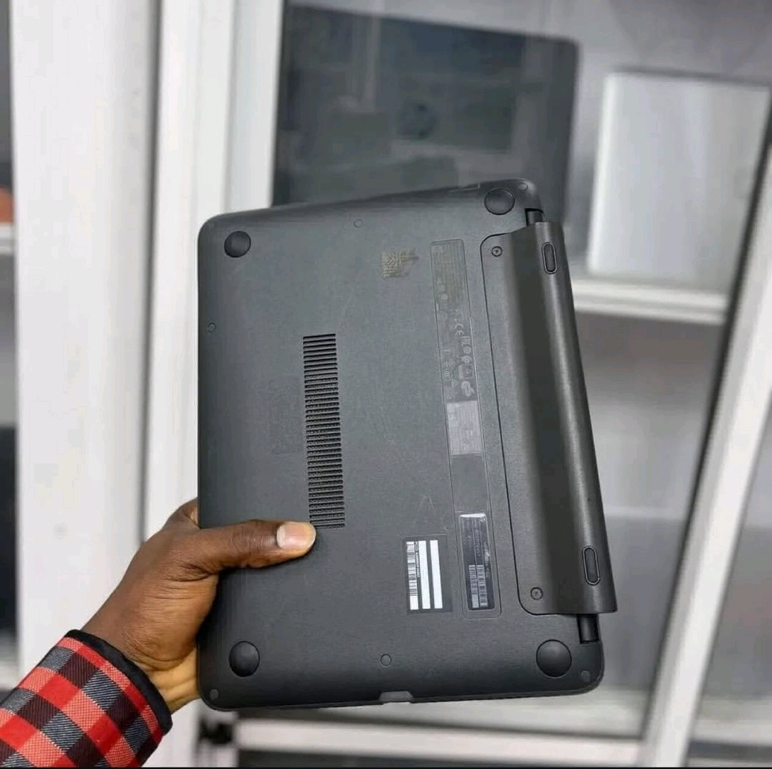 HP ProBook 11 G2 Laptop (Intel Pentium, 4GB RAM) thumbnail 4