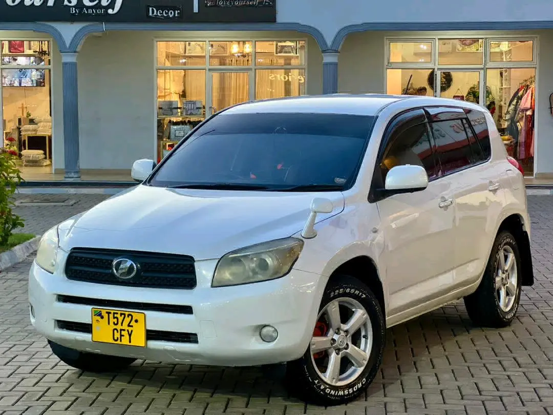 Toyota RAV4 2006 Model thumbnail 5