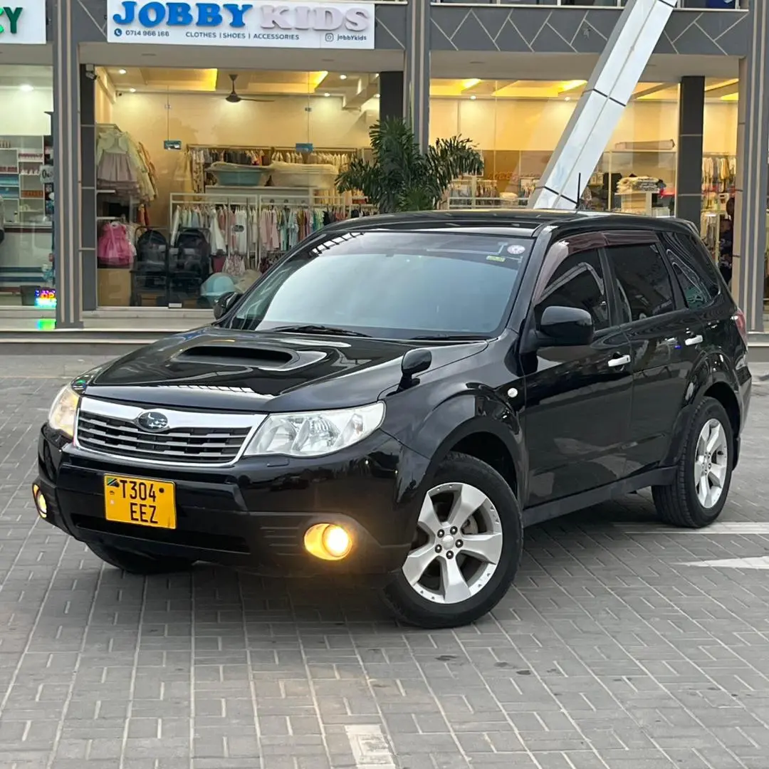 2008 Subaru Forester XT (Black) thumbnail 2