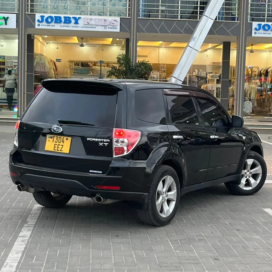 2008 Subaru Forester XT (Black) thumbnail 5
