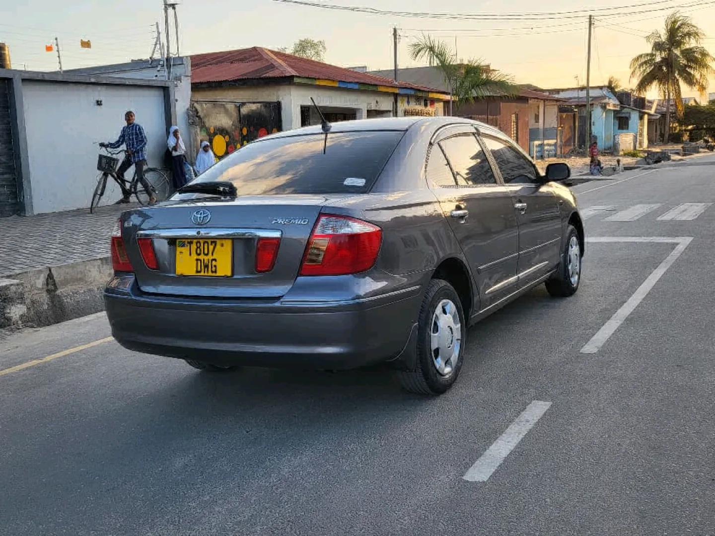 Toyota Premio F 2002 (Gray) 1490 CC thumbnail 6