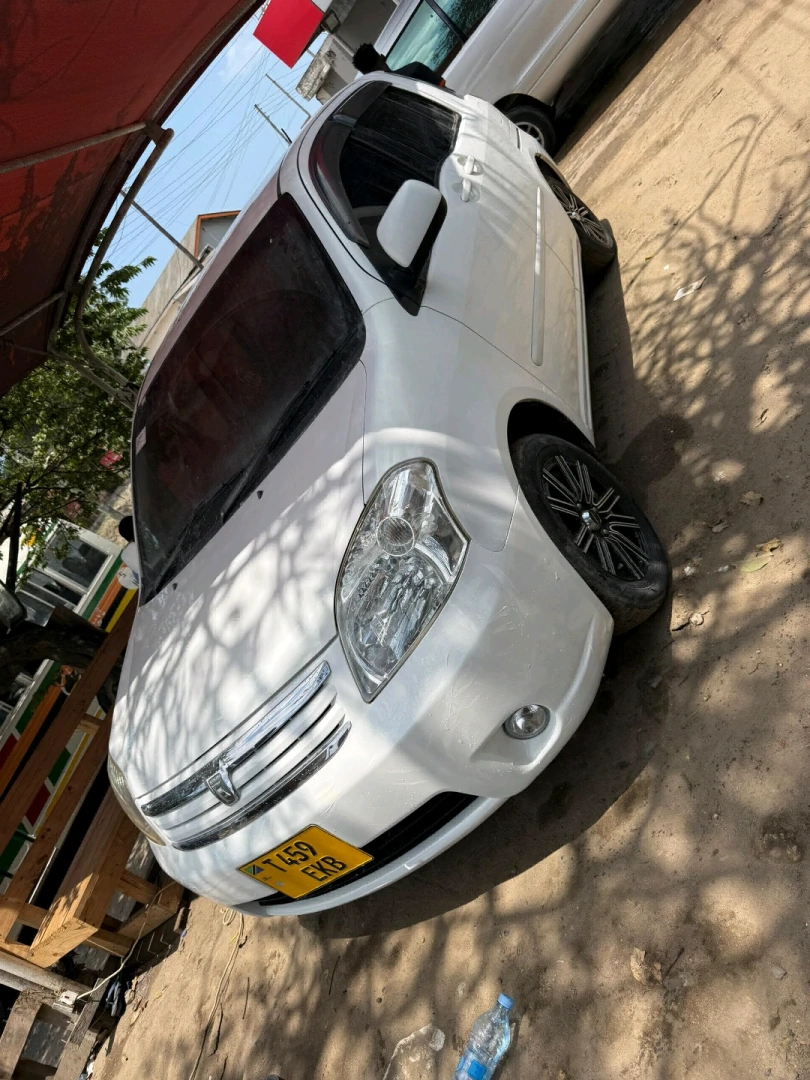 Toyota Raum 1490cc Automatic Full AC
