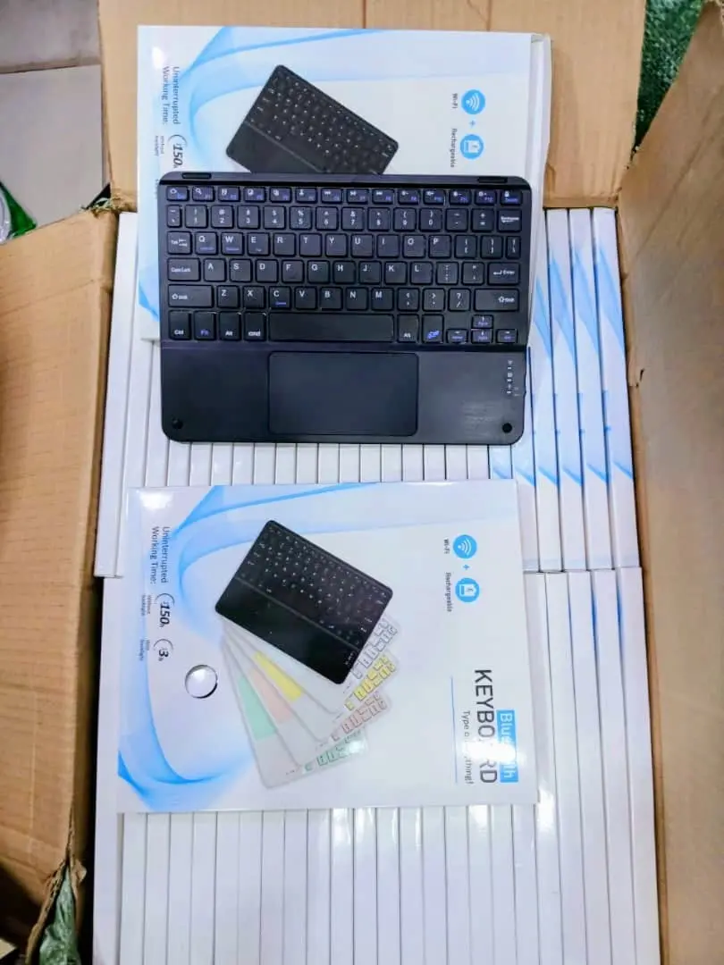 Portable Bluetooth Keyboards with Touchpad thumbnail 2