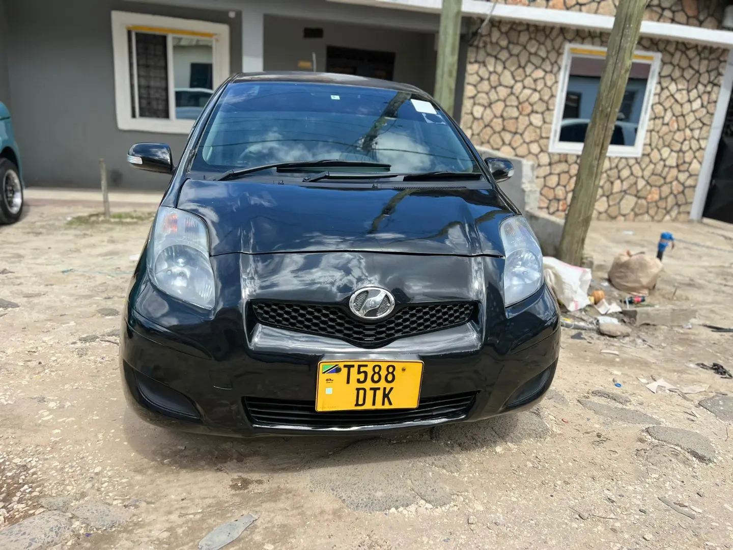 Toyota Vitz New Model (DTK) thumbnail 8