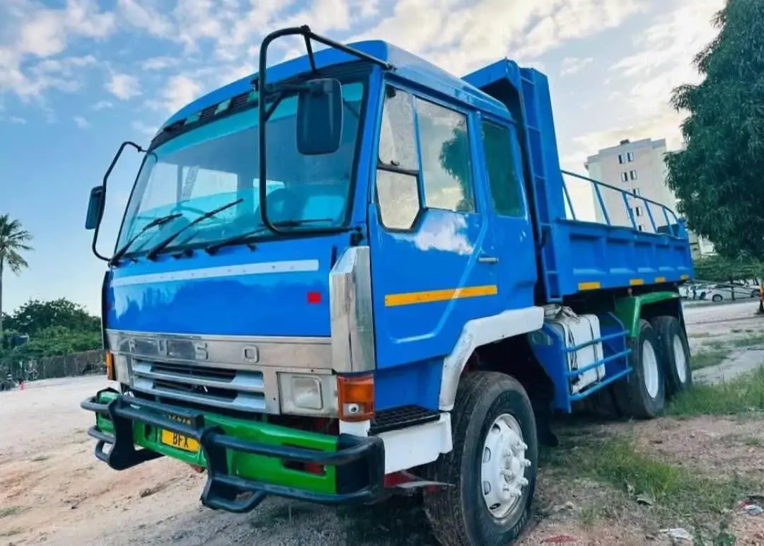 Mitsubishi Fuso Tipper BFX (4D33) thumbnail 4
