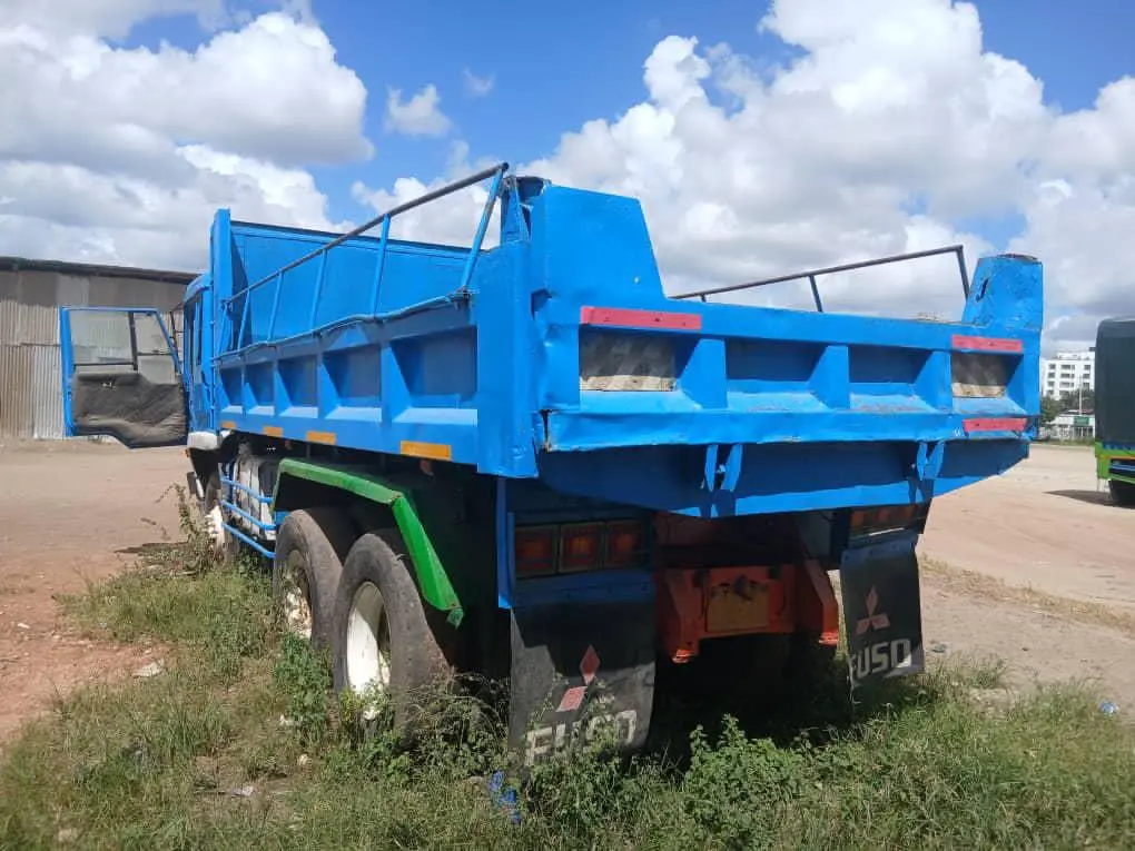 Mitsubishi Fuso Tipper BFX (4D33) thumbnail 6