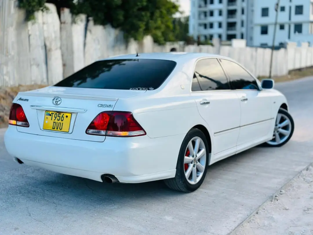 Toyota Crown Athlete 2006, 2490cc, White thumbnail 6