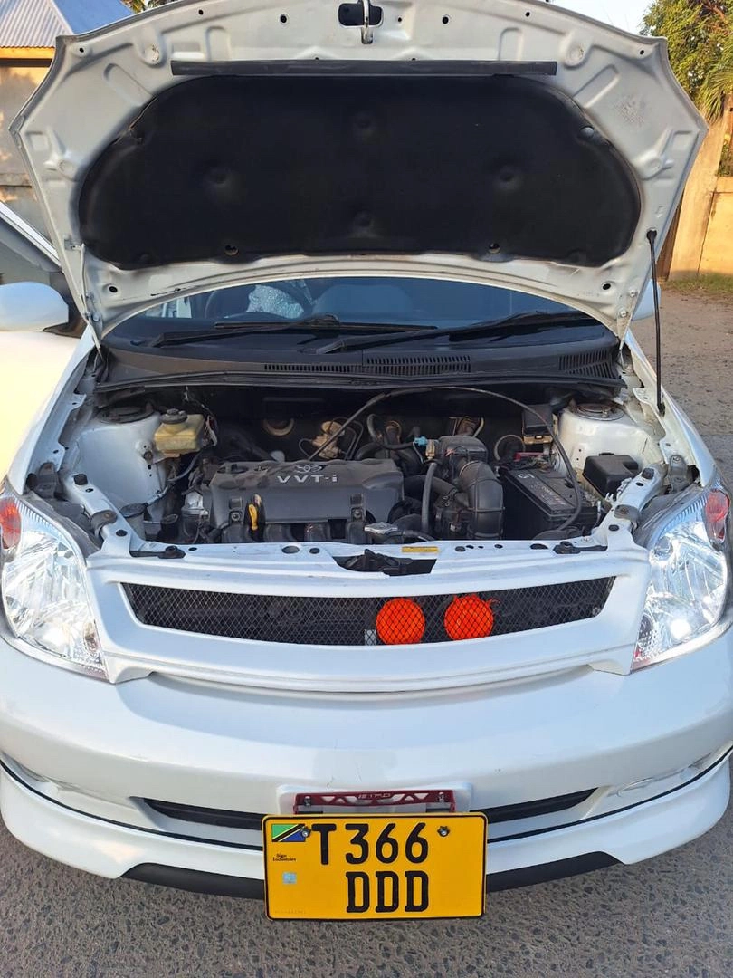 Toyota Ist DDD Full AC 1NZ Engine thumbnail 3