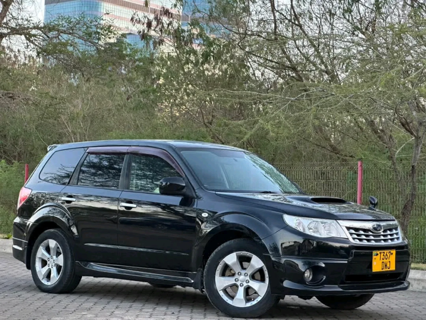 Subaru Forester Turbo (2009) thumbnail 3
