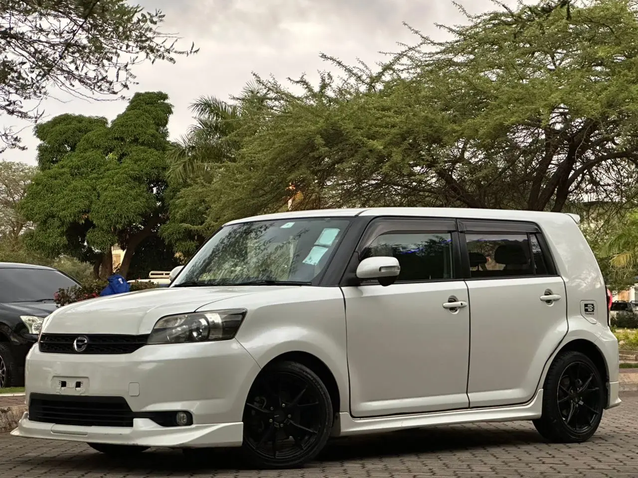 Toyota Rumion 2011 thumbnail 7