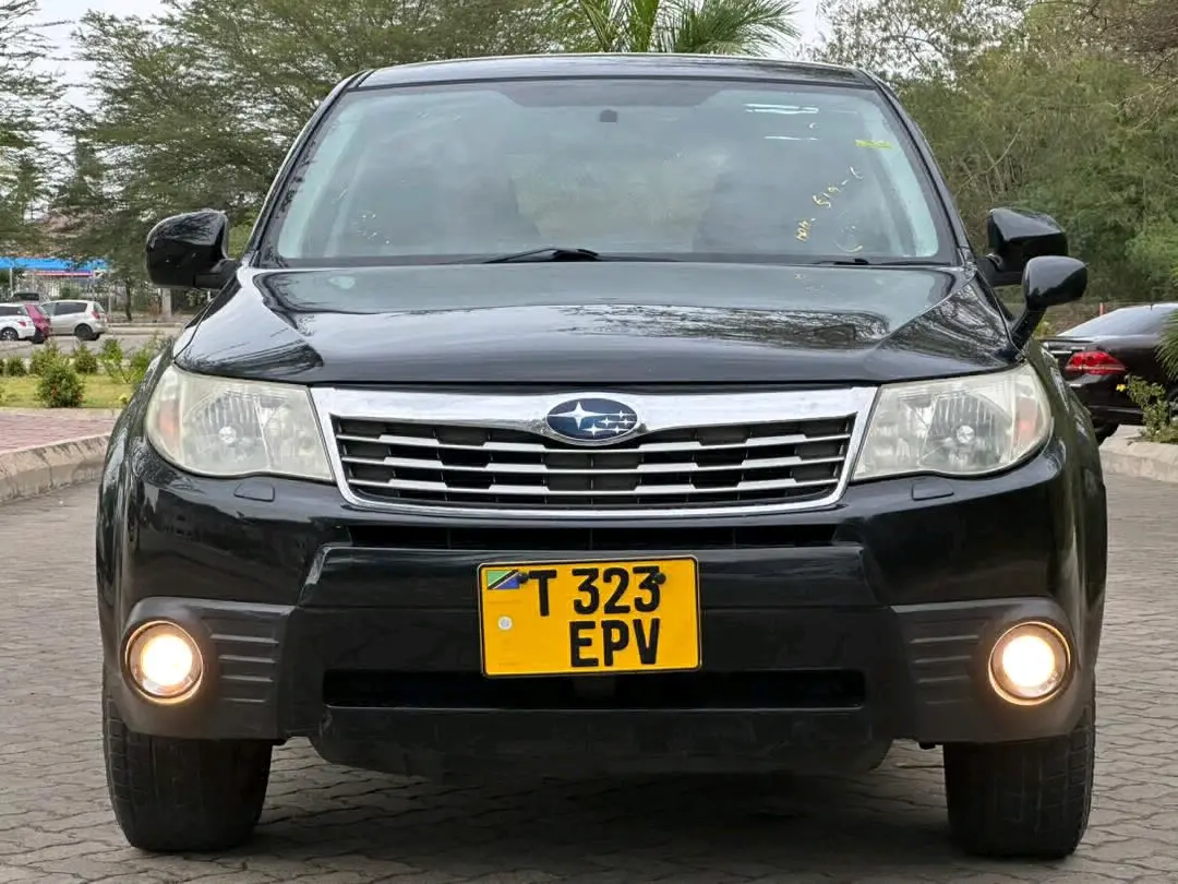 Subaru Forester 2010 Black for Sale