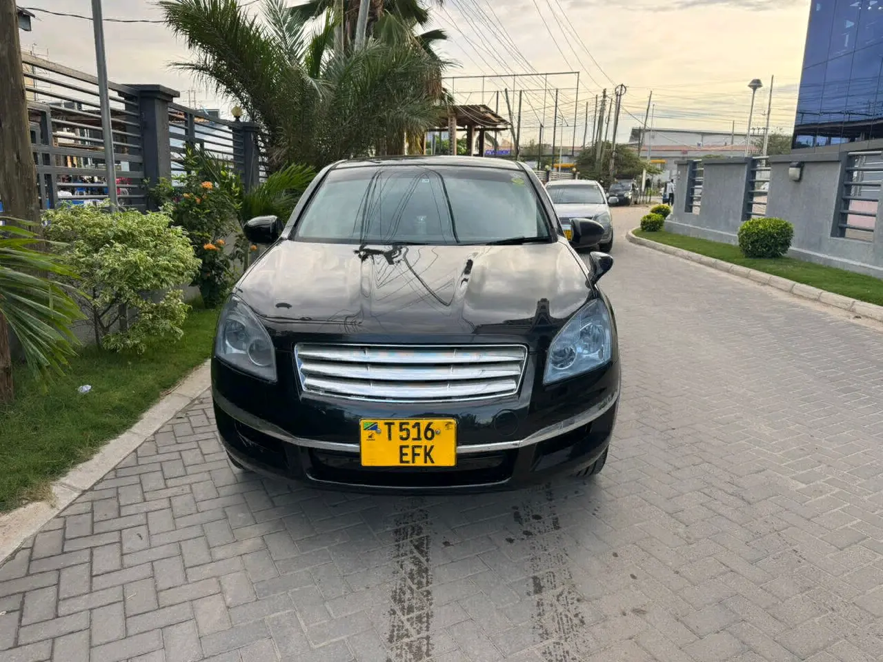 Nissan Dualis Cross Rider 2010 Nyeusi