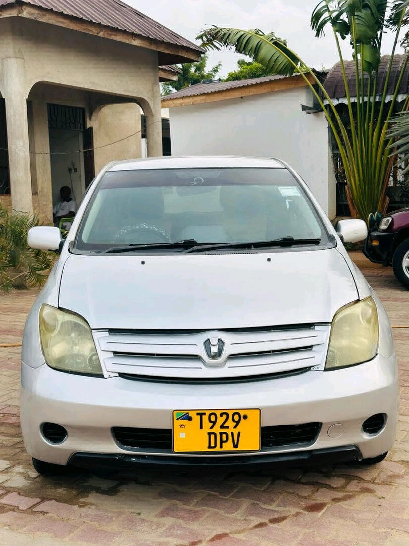 Toyota Ist DPV 1290cc