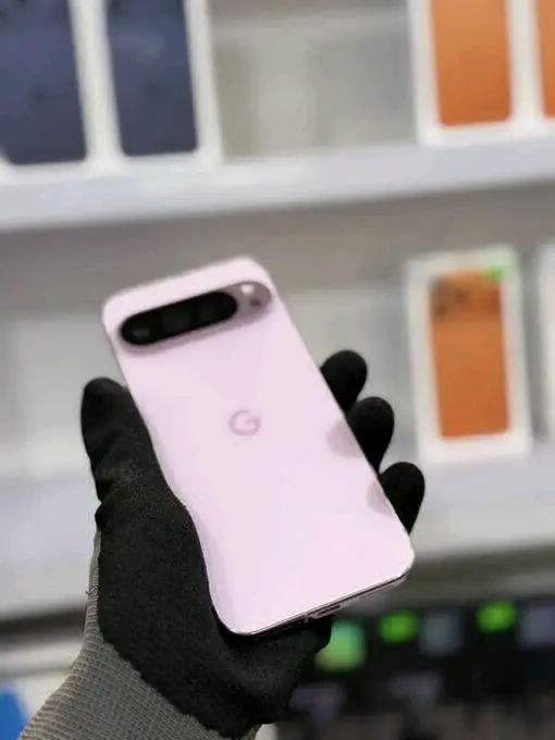 Google Pixel Smartphone 128GB/256GB thumbnail 6