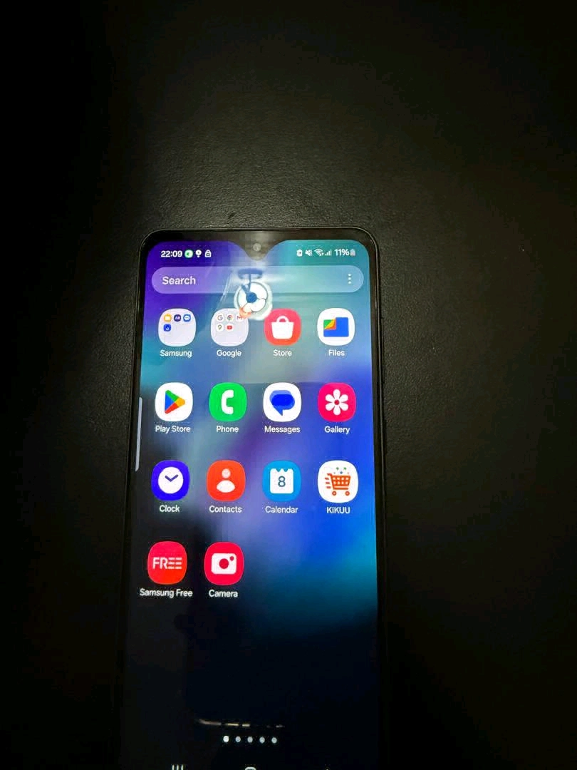 Samsung Galaxy S21 FE 5G (Good Quality) thumbnail 2