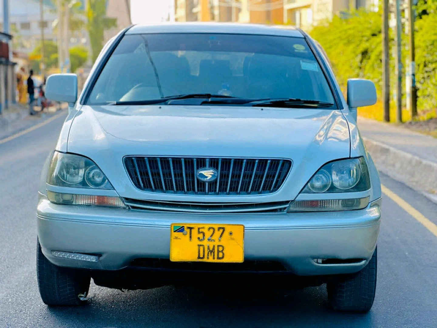 Toyota Harrier 2003 SUV (1980cc)