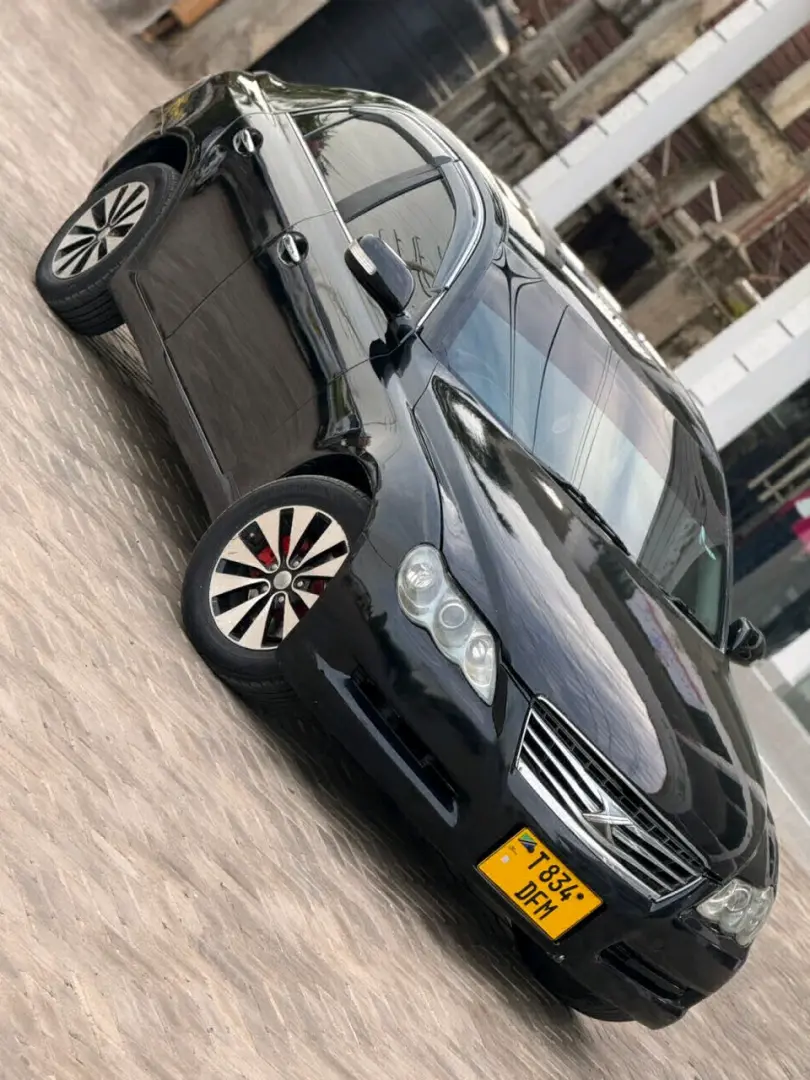 Toyota Mark X Black Sedan 2490cc thumbnail 4