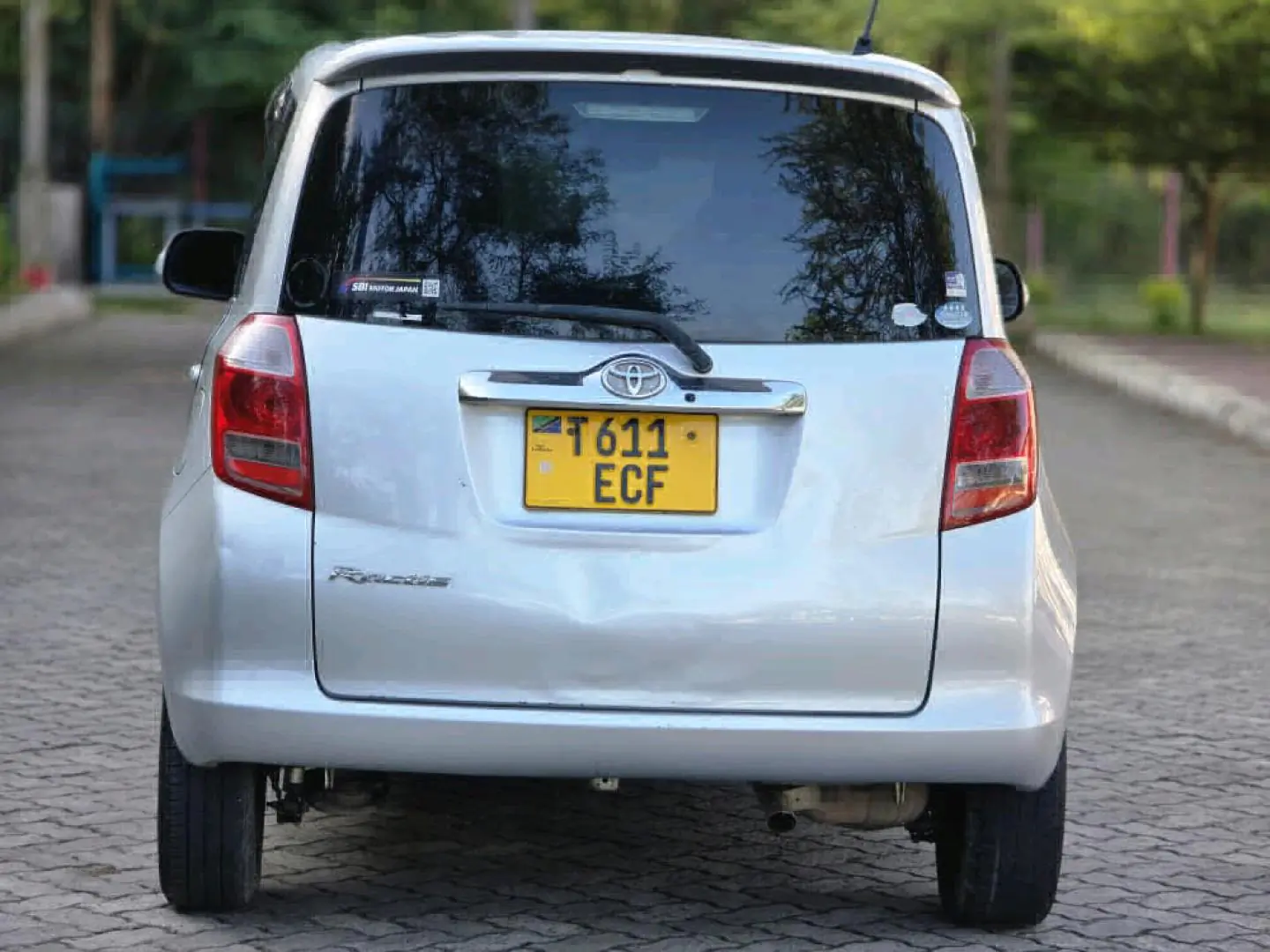 Toyota Ractis Silver 1490cc thumbnail 8