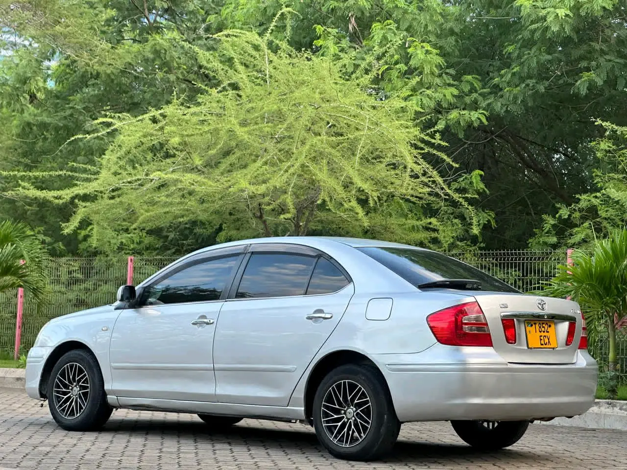 Toyota Premio X 2006 thumbnail 4