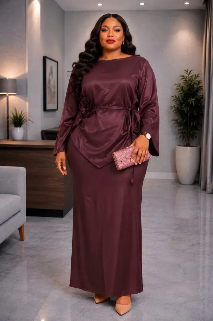 Elegant Two-Piece Chiffon Dress thumbnail 4