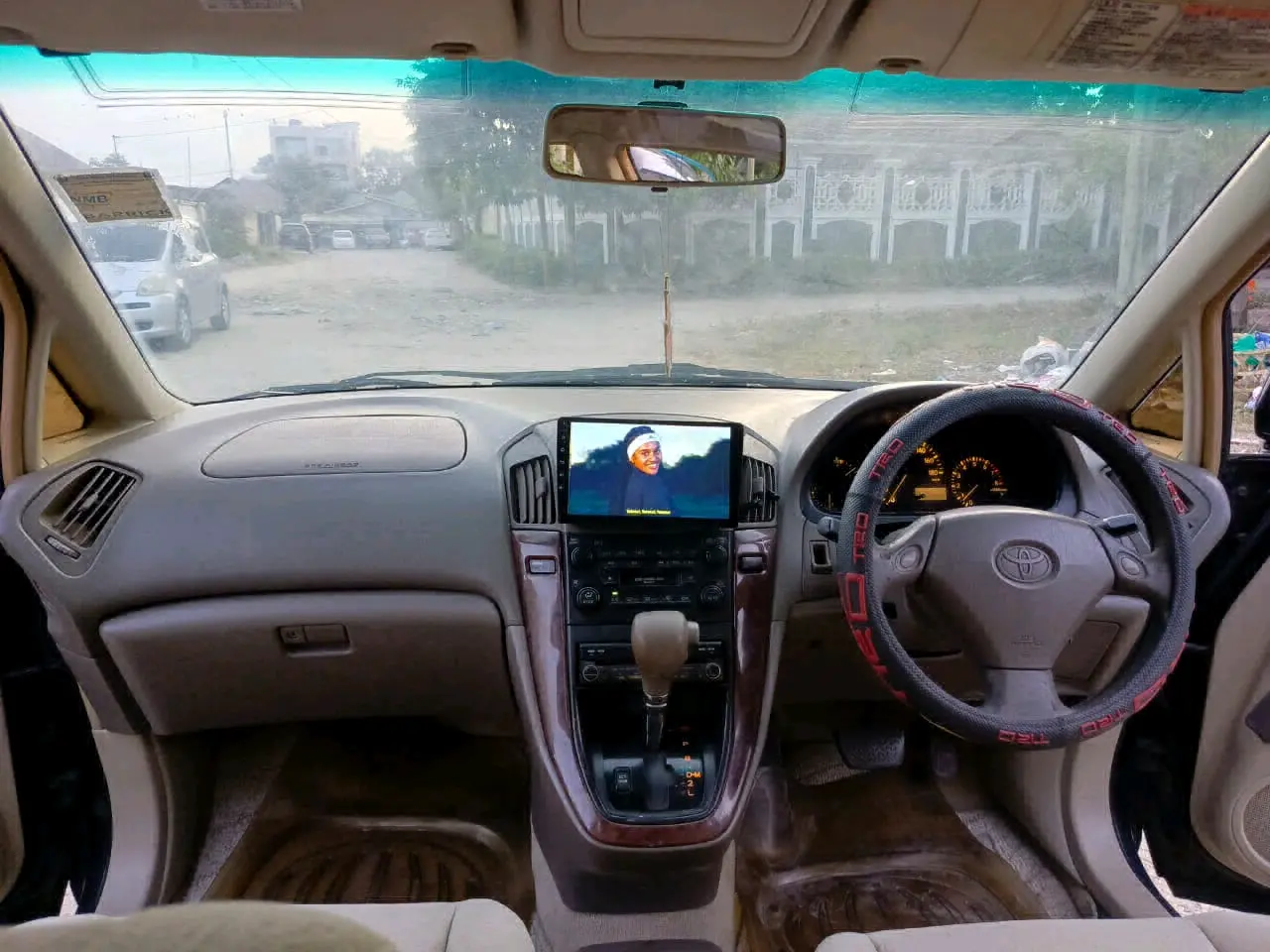 Toyota Harrier Old Model (DBU) thumbnail 9
