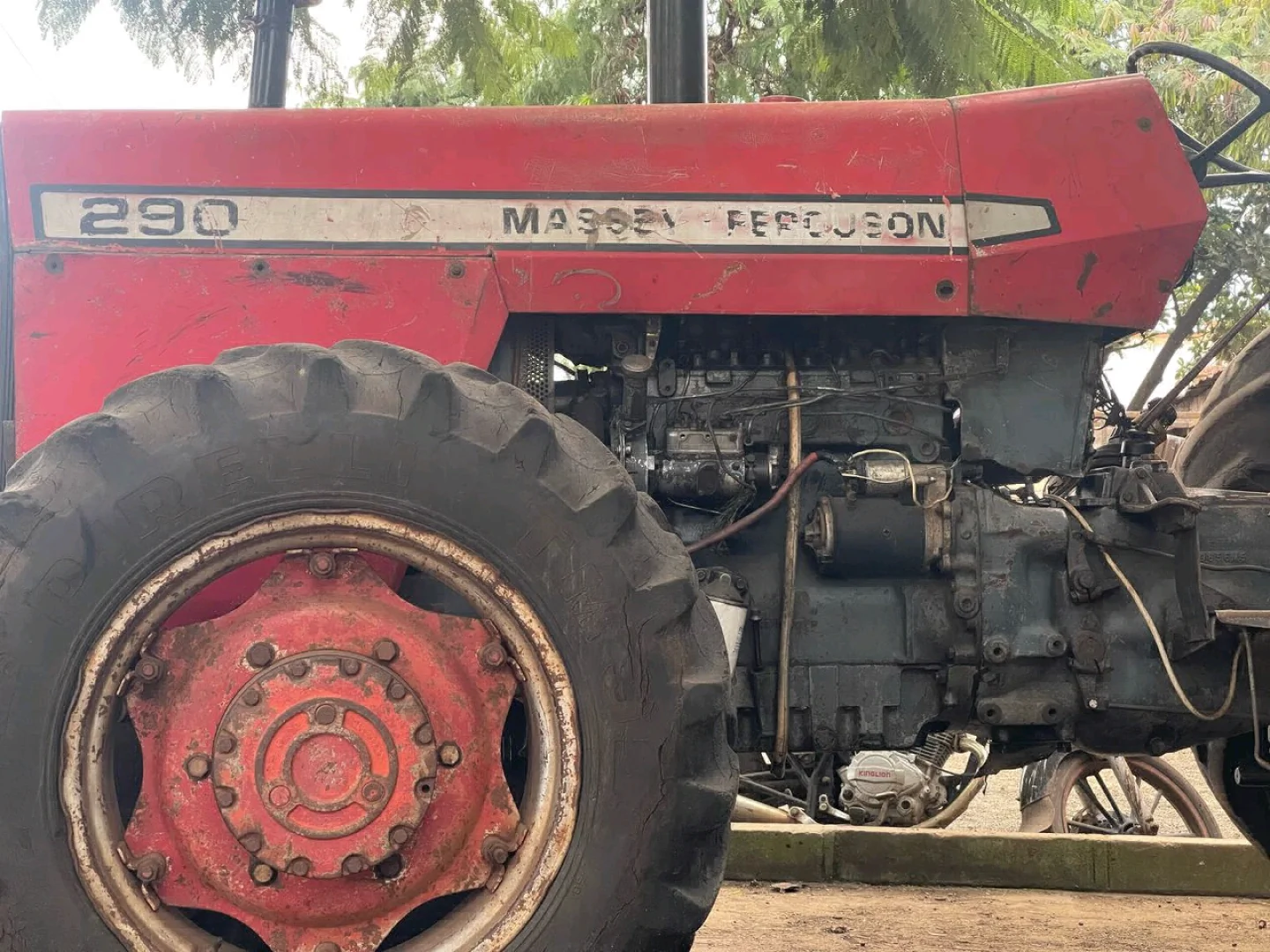 Trekta Massey Ferguson 290 UK Made thumbnail 8