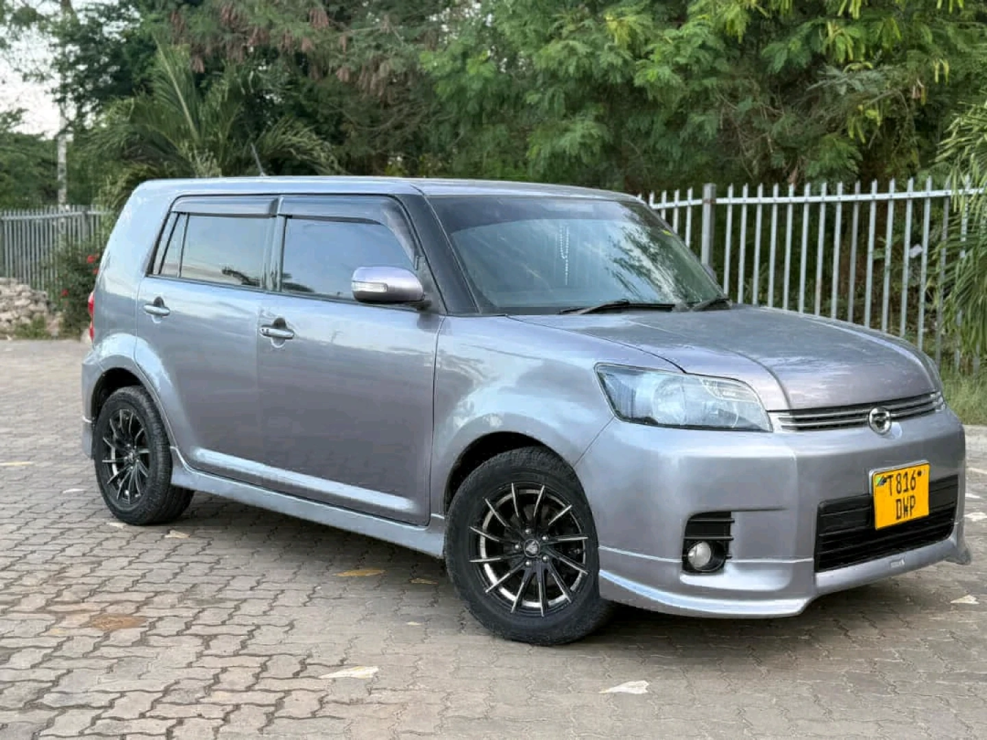 Toyota Rumion 2009 Low Mileage DSM thumbnail 2