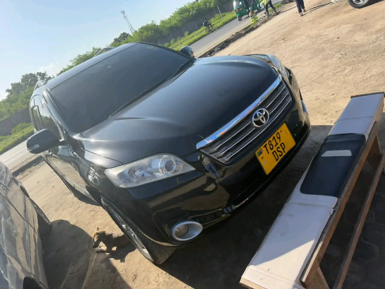 Toyota Vanguard 2011 (7-Seater)