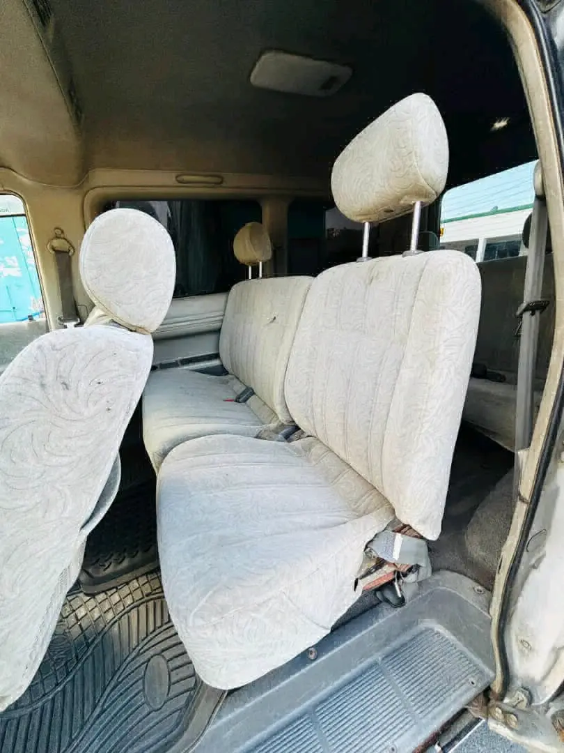 Toyota Noah SR40 Van 2001 For Sale thumbnail 7