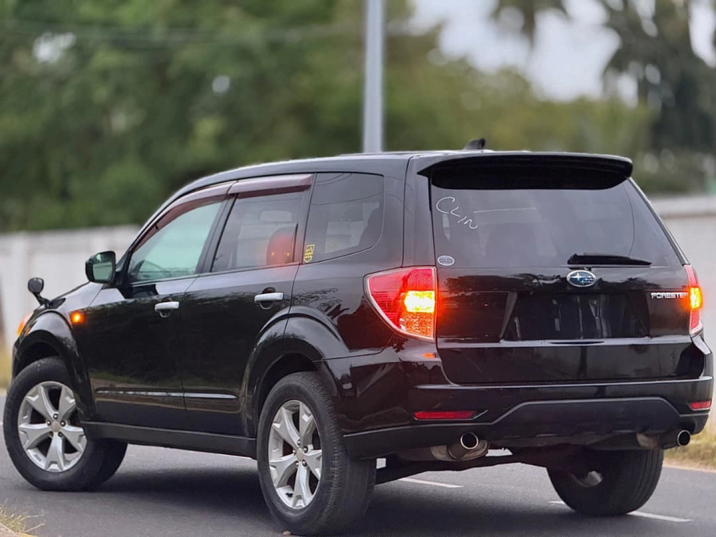 Subaru Forester SH5 SUV 2009 thumbnail 3