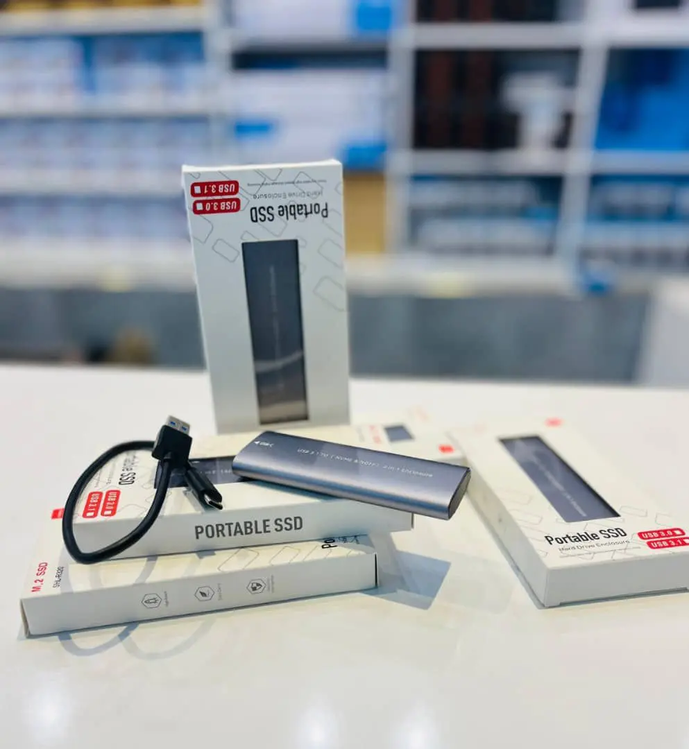 NVMe/NGFF 2-in-1 Portable SSD Enclosure