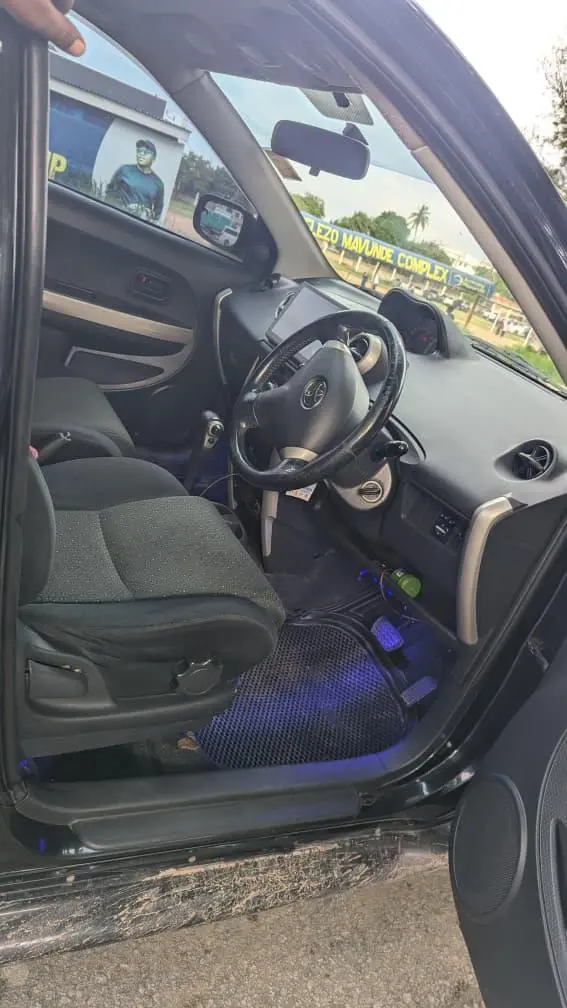 Toyota Ist Black, Automatic, 1.5L for Sale thumbnail 3