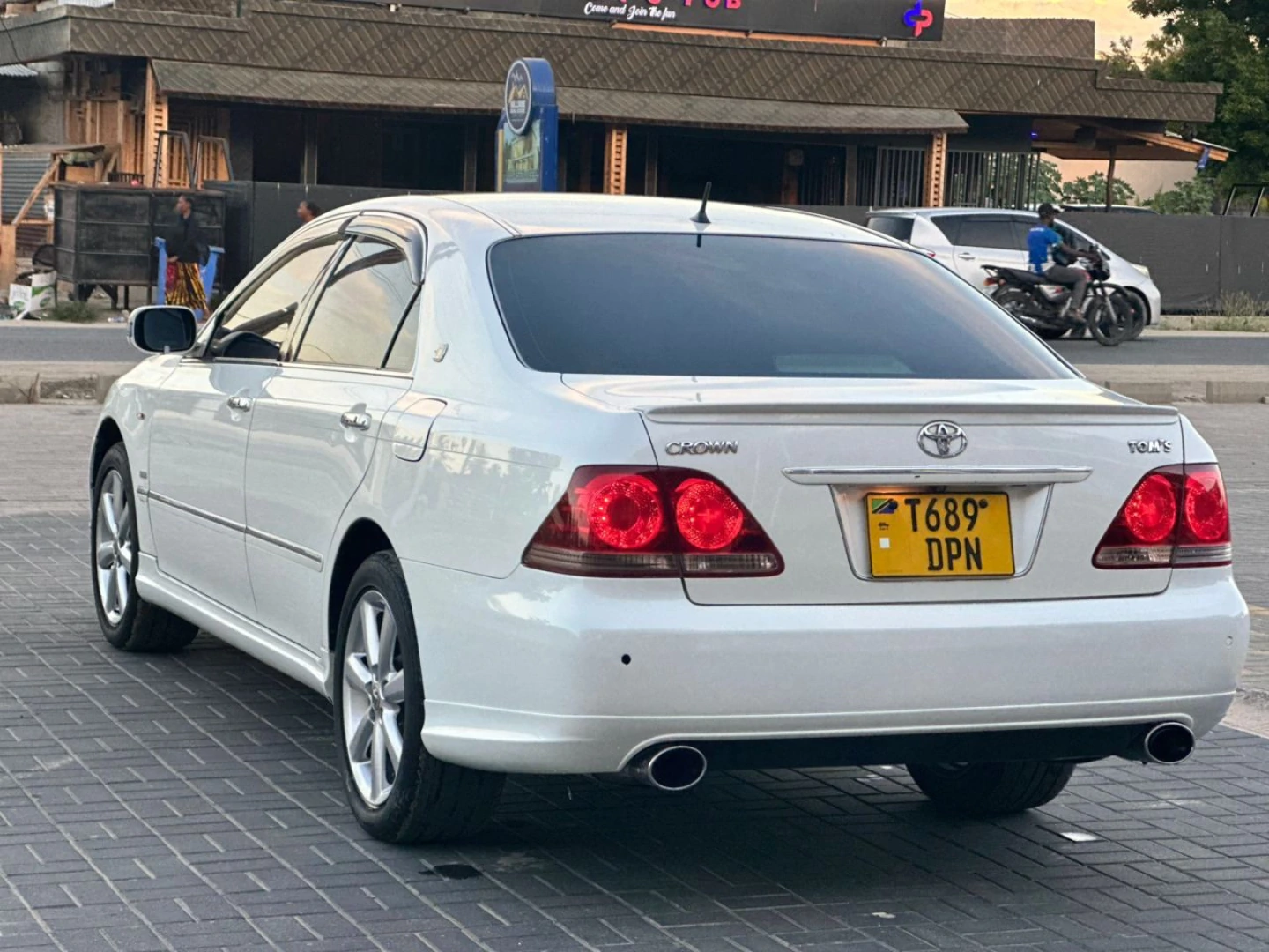 Toyota Crown Athlete DPN 2005 Low Mileage thumbnail 7