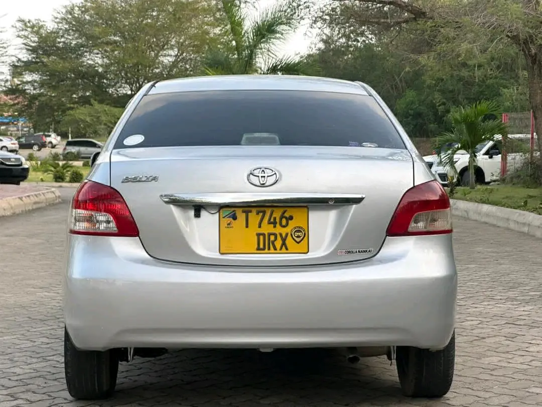 Toyota Belta 2008 (9.8M TZS) thumbnail 8