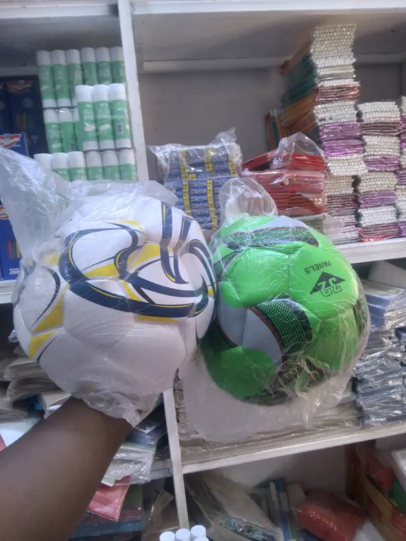 Wholesale/Retail Footballs and Stationery Supplies thumbnail 4