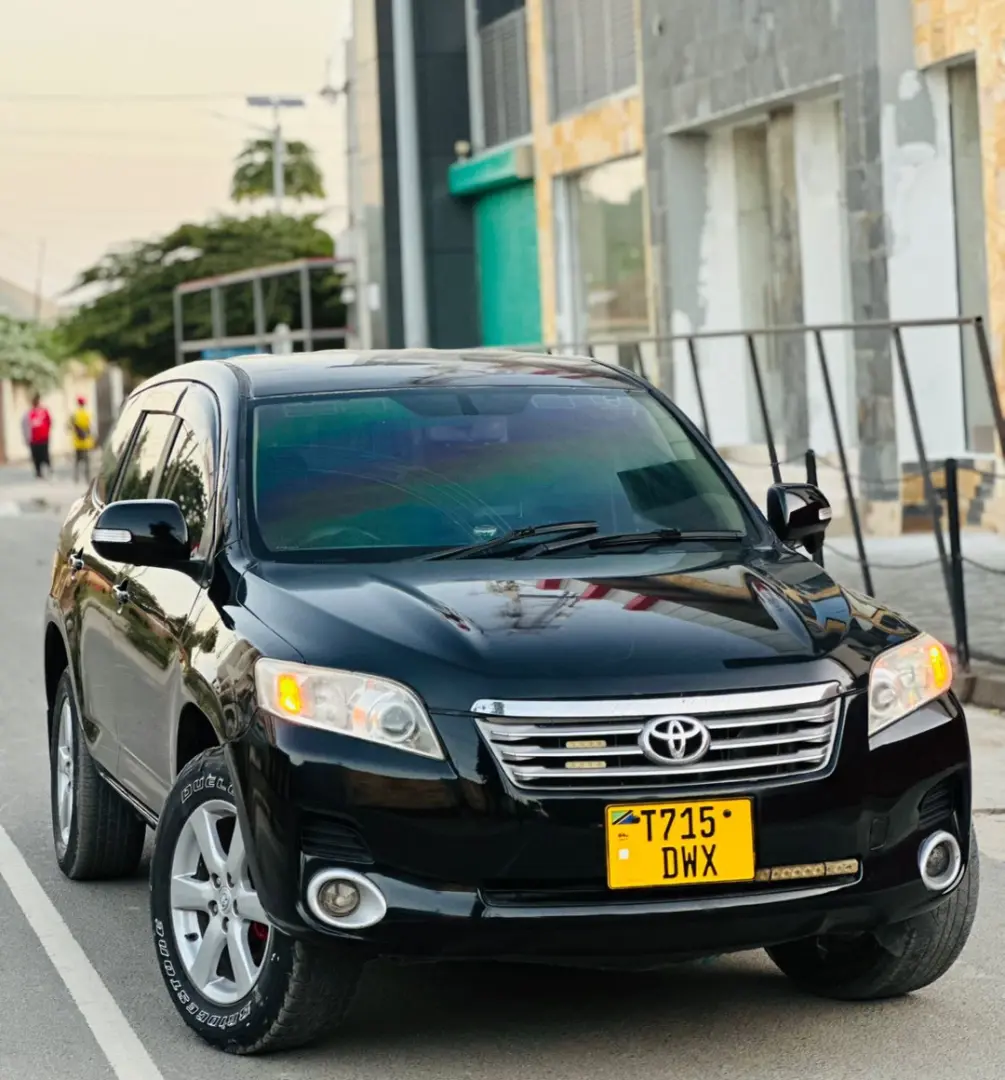 Toyota Vanguard 2010 (7-Seater) thumbnail 3