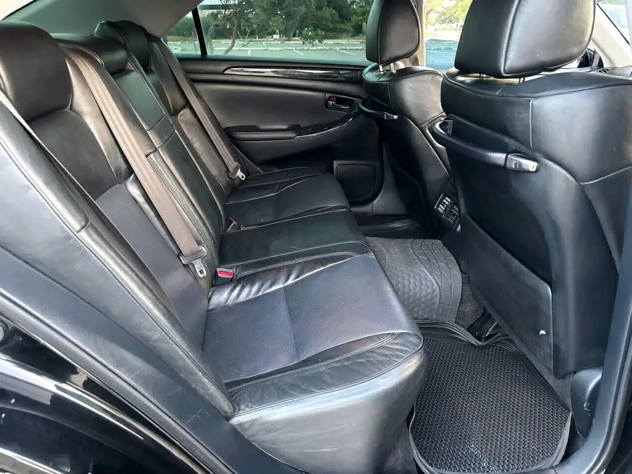 Black Toyota Crown Athlete 2006 (GRS 180) thumbnail 6