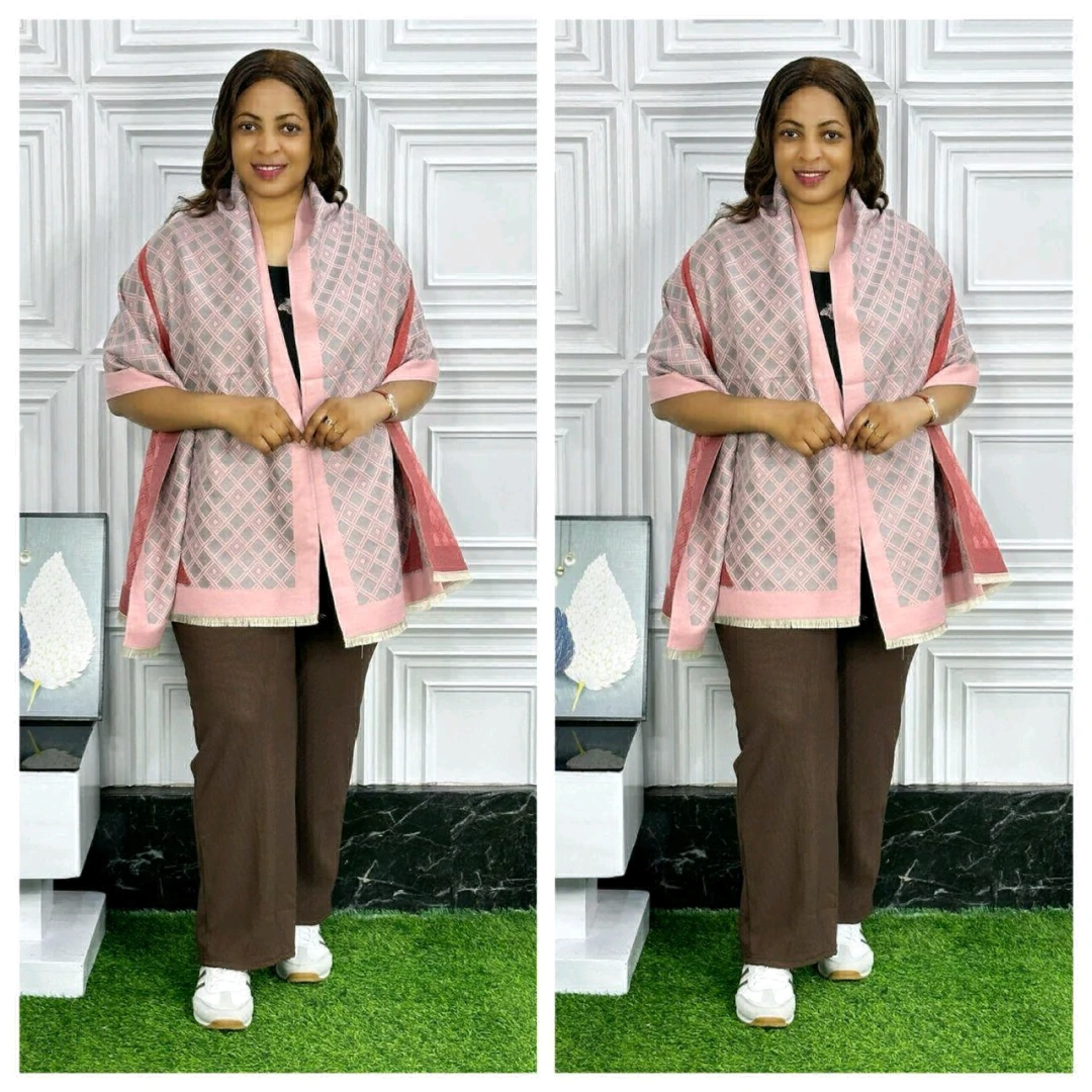 Women's Red and Beige Patterned Jacket/Cardigan thumbnail 6