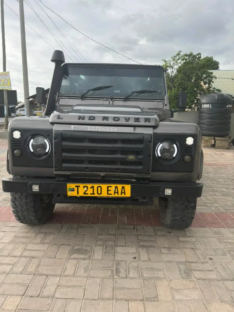 Grey Land Rover Defender EAA
