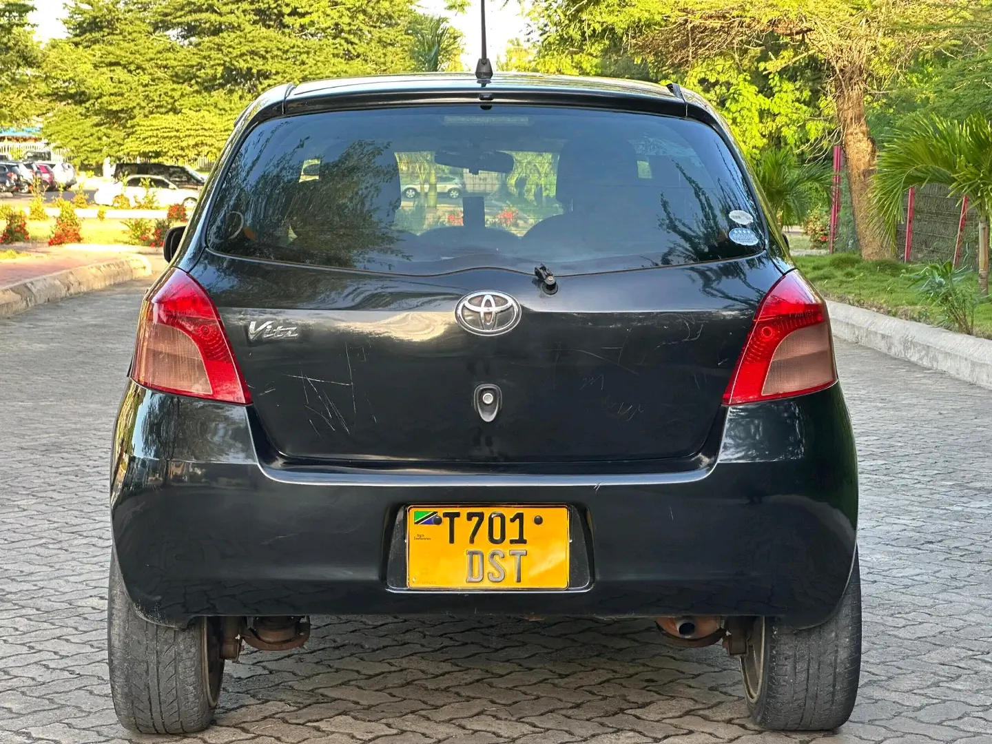 Toyota Vitz 2008 Black Low Mileage thumbnail 3