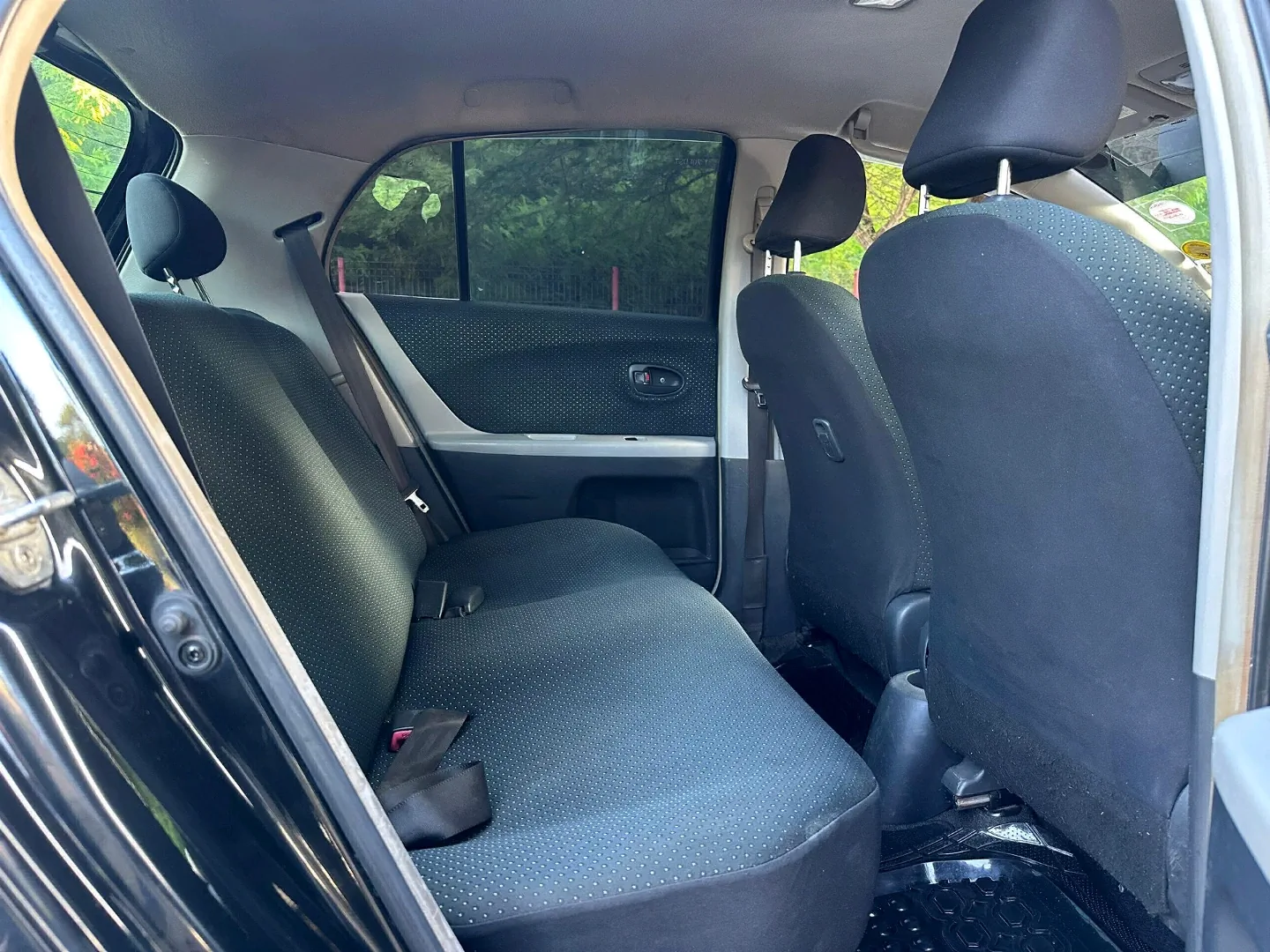 Toyota Vitz 2008 Black Low Mileage thumbnail 6