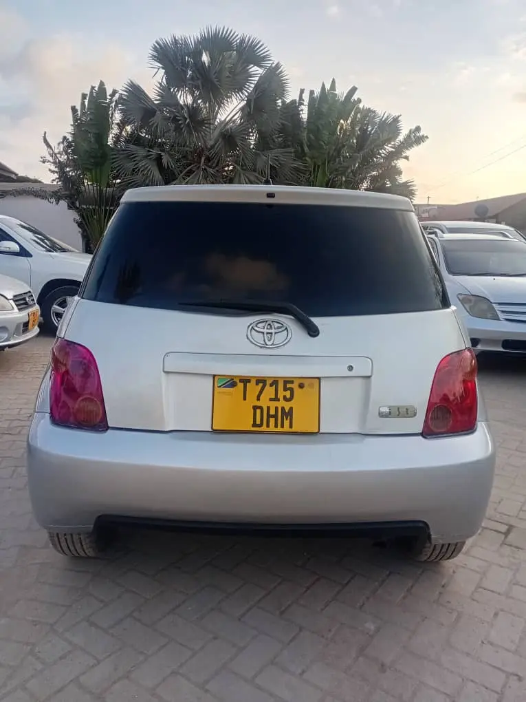 Toyota Ist DHM thumbnail 6