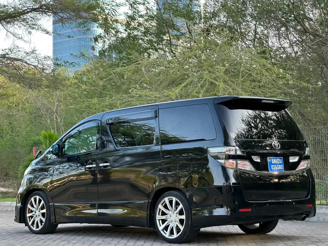 Toyota Vellfire 2009 Black thumbnail 6