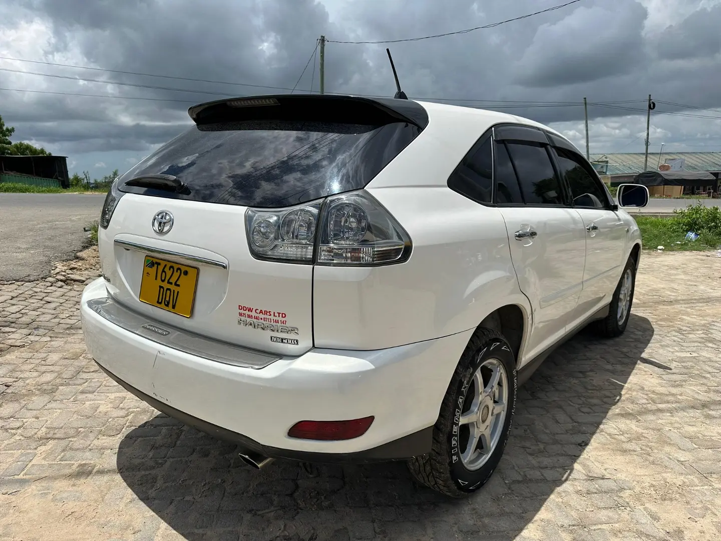 Toyota Harrier Cc 2360 Full AC for Sale thumbnail 3