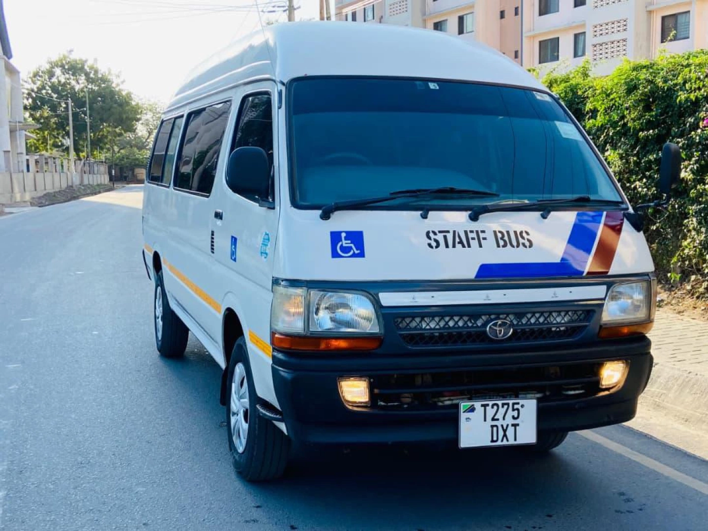 Toyota Hiace DXT Staff Bus Van