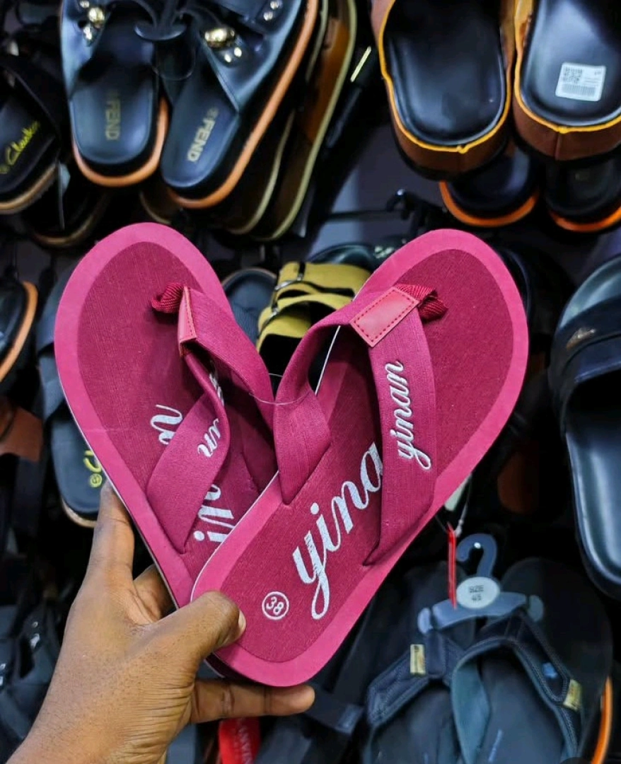 Brown Yinany Flip-Flops/Sandals thumbnail 2