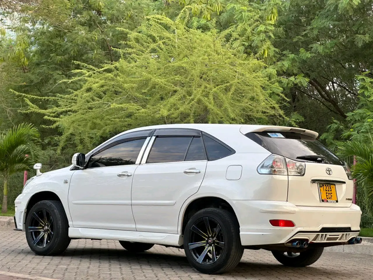 Toyota Harrier 2007 ECF thumbnail 6