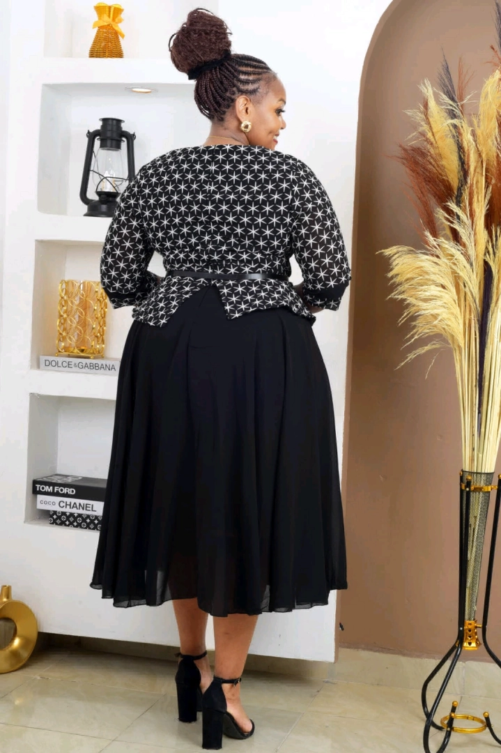 Dark Green Dress with Patterned Bolero Set thumbnail 3