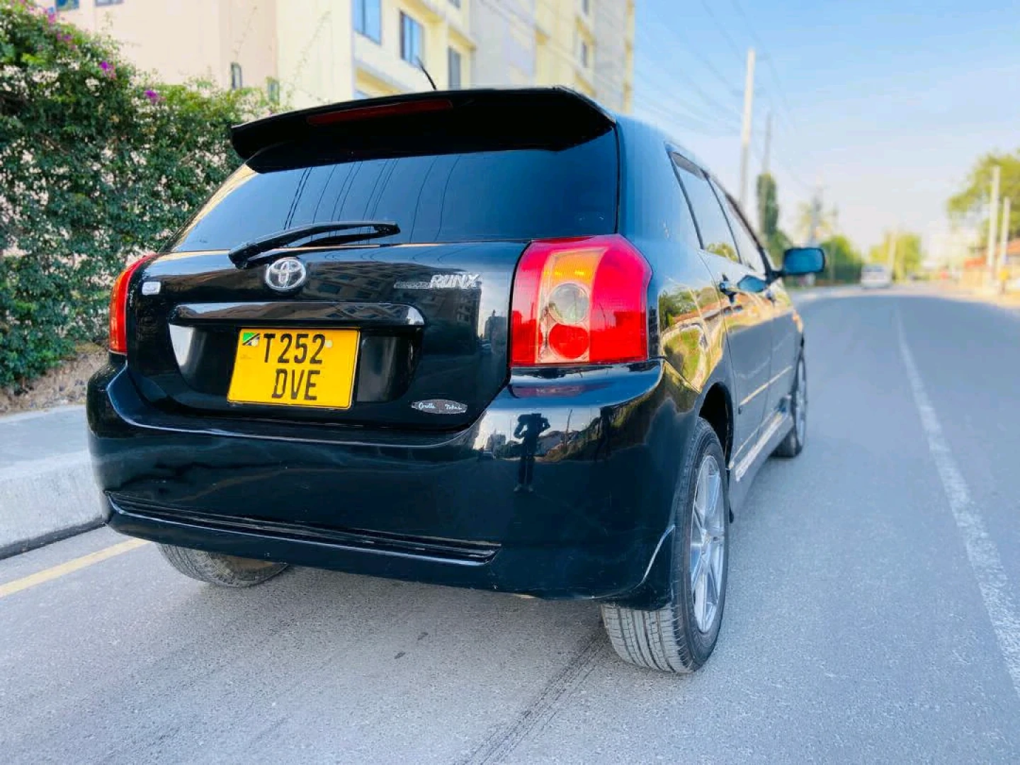 Black Toyota Corolla Sedan 2003 thumbnail 3