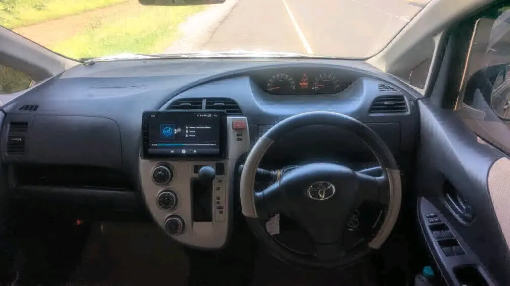 Toyota Ractis 2008 Dark Grey Automatic thumbnail 8